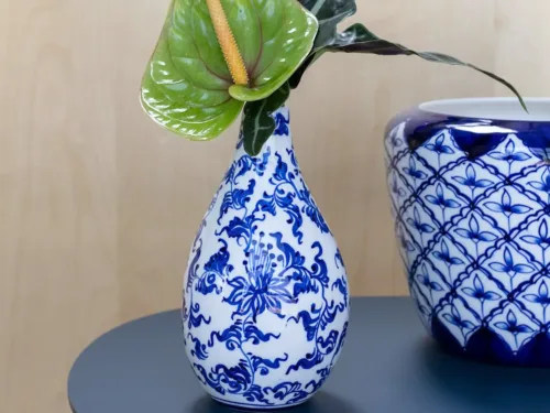 tall chinoiserie vase